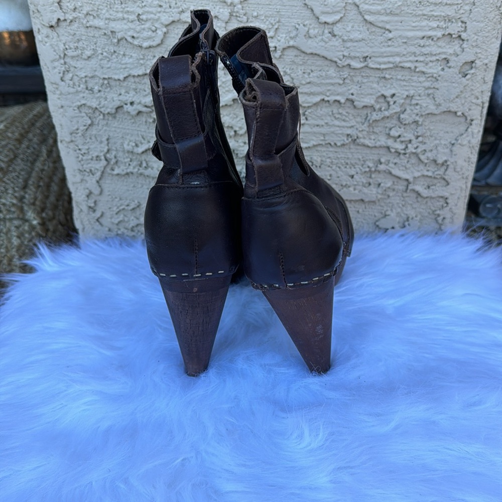 Brown Leather Upper Boots Ankle - image 6